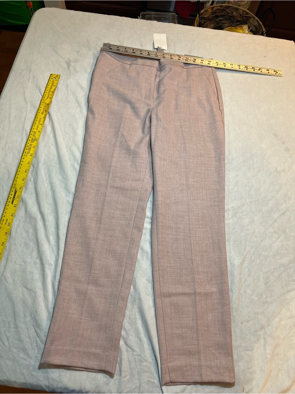 H & M size 8 new with tags Women's Straight-Leg Dress Pants in Light Pink